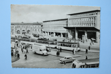 Ansichtskarte AK Essen 1958 Hauptbahnhof Bahnhof Straßenbahn Lkw Autos Architektur Ortsansicht NRW